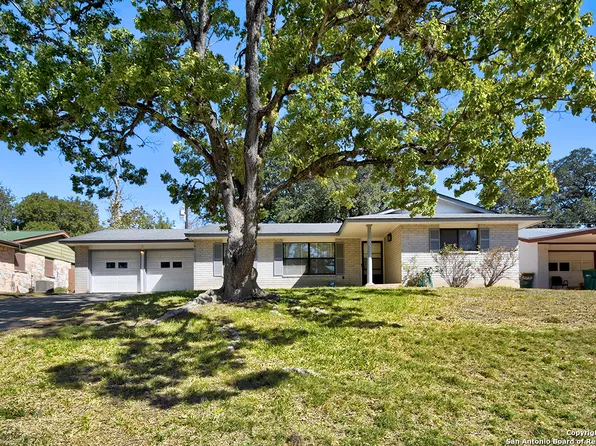 323 Shin Oak, Live Oak, TX 78233