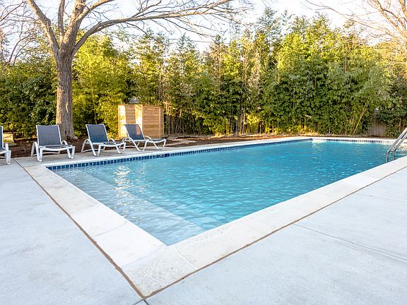 4th image of 6720 Brants Ln