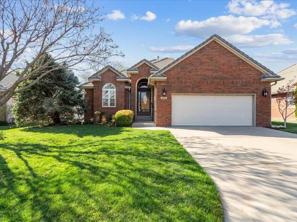 2819 N Plumthicket Cir, Wichita, KS 67226