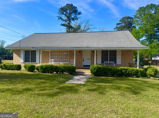 2401 W Elm St, Wrightsville, GA 31096
