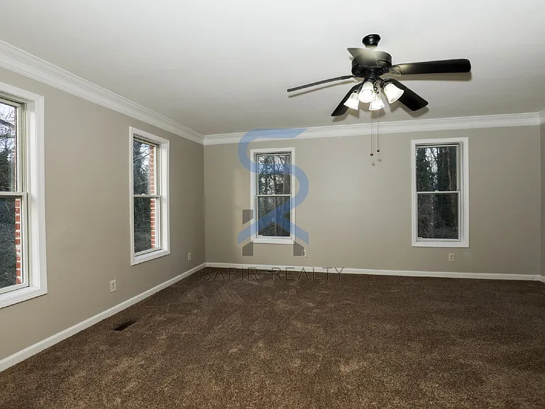 1441 Boulevard Lorraine SW — Photo 11