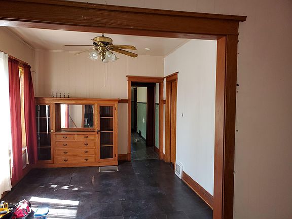 5th image of 10554 S Avenue L