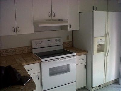 2nd image of 8043 Lake Dr APT 101