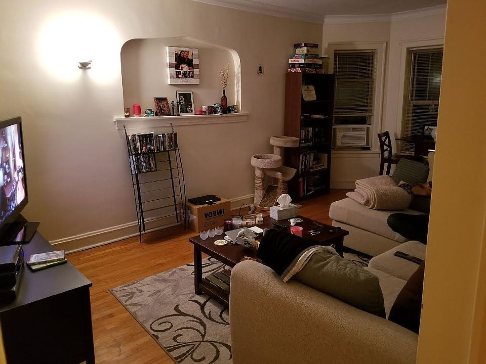 1st image of 5642 N Kimball Ave APT 1W