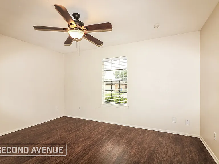 4301 Catfish Dr — Photo 17