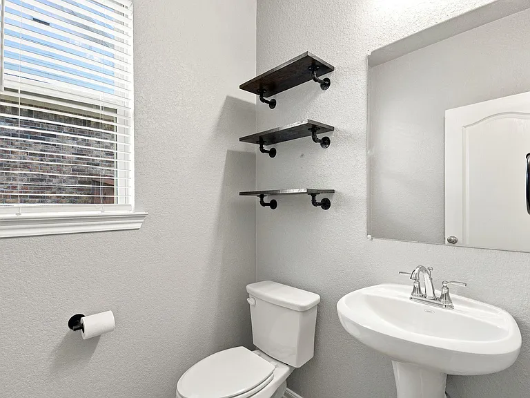 16875 Olympic National Dr — Photo 29