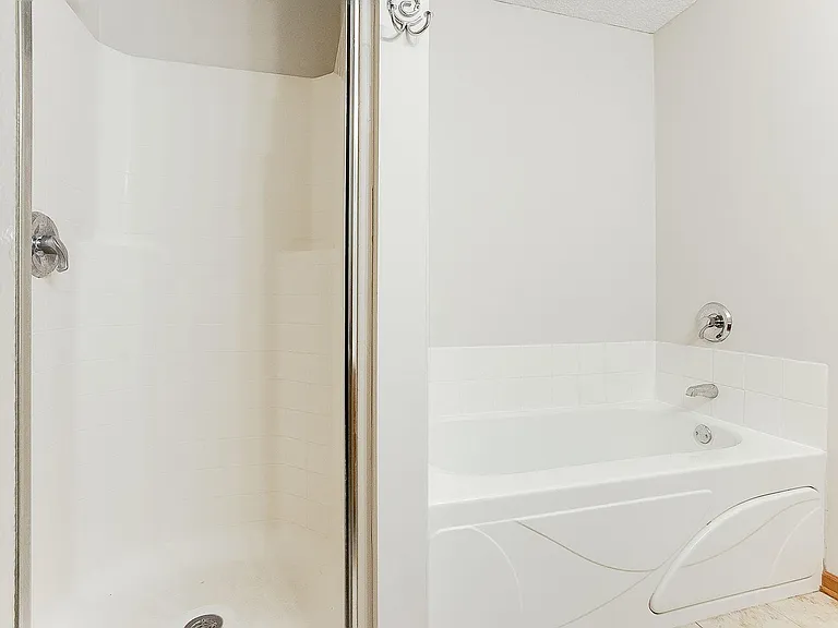 5040 Holly Ln N #3 — Photo 16