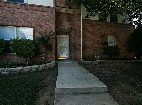3rd image of 2156 Glenhaven Dr
