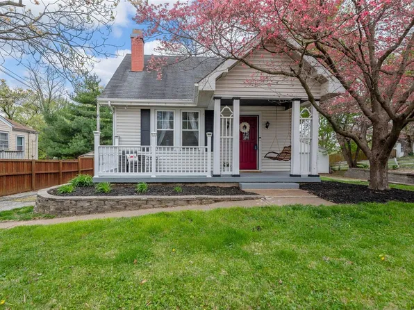 2103 W Randolph St, Saint Charles, MO 63301