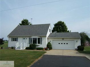 1723 E Colony Rd, Saint Johns, MI 48879