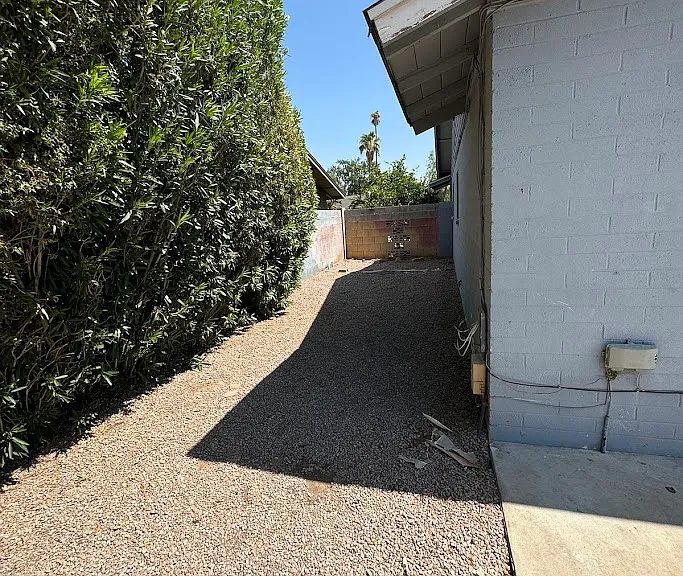 1890 E Aspen Dr — Photo 16