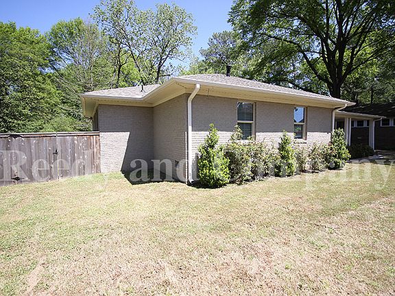 2nd image of 4830 Park Ave