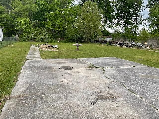 1st image of 176 Wendy Leigh Cir
