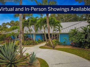 8 Knowles Rd, Sewalls Pt, FL 34996