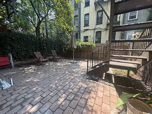 Outdoor, photo 1