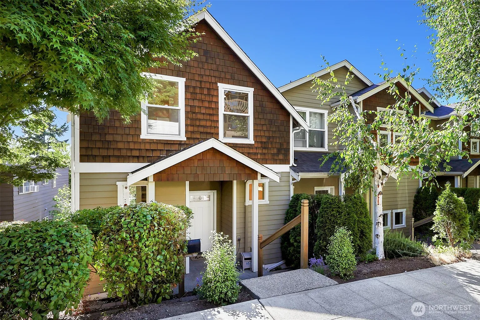 2063 13th Avenue W photo 1