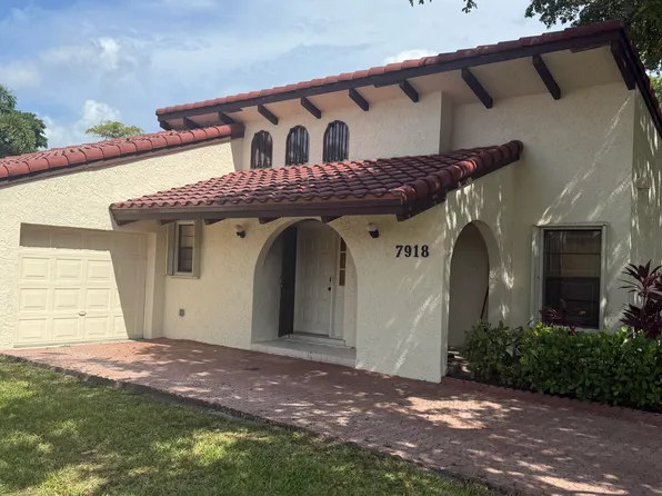 7918 HIBISCUS Circle #59, Tamarac, FL 33321