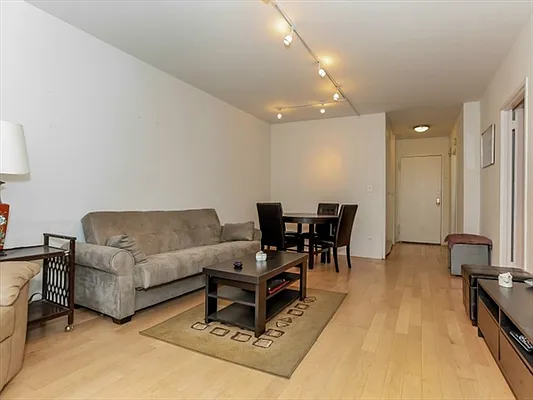 Sold by Citi Habitats | media 18