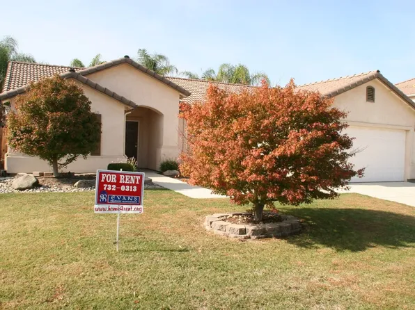 3617 N Mendonca St, Visalia, CA 93291
