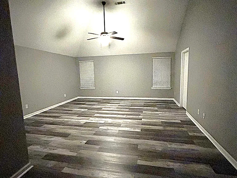 5536 Bluegrass Dr — Photo 27