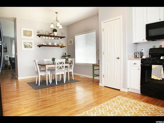 5th image of 108 E Starside Dr