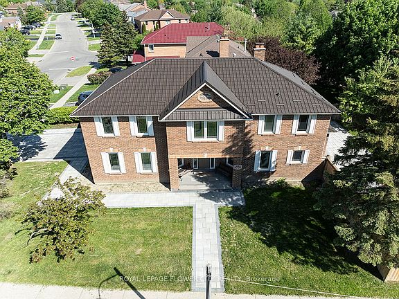 3rd image of 1 Saint Michaels Cres