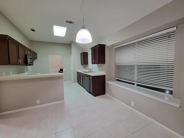 156 Pelican Cove Dr — Photo 10