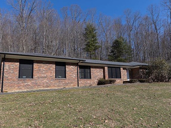 3rd image of 601 Fill St