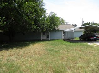 408 Circle Dr, Sunrise Beach, TX 78643