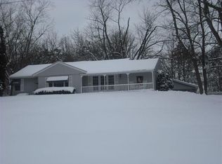 224 Skyline Dr, Valparaiso, IN 46385