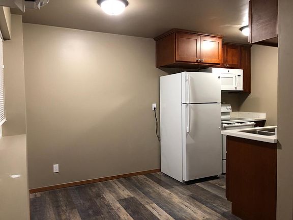Kitchen and dining room