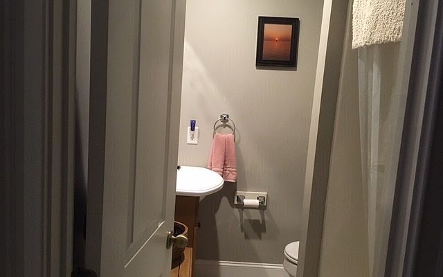 2nd image of 648 E Main St APT 2