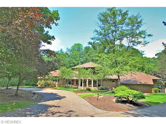 100 Basswood Ln photo 1
