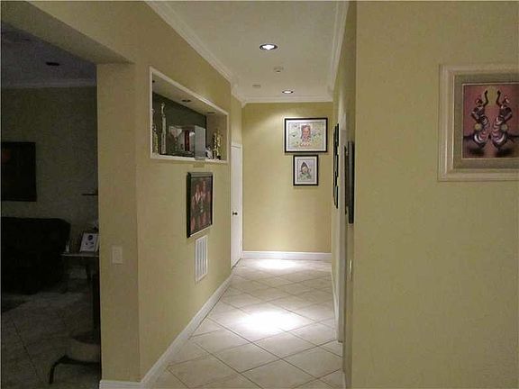 5th image of 1318 Croton Ct
