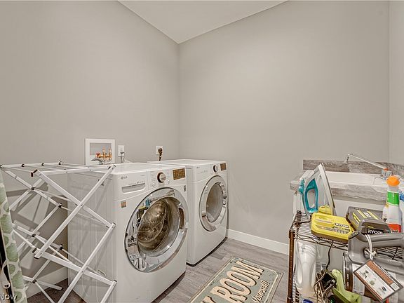 5th image of 8342 Brodie Blvd