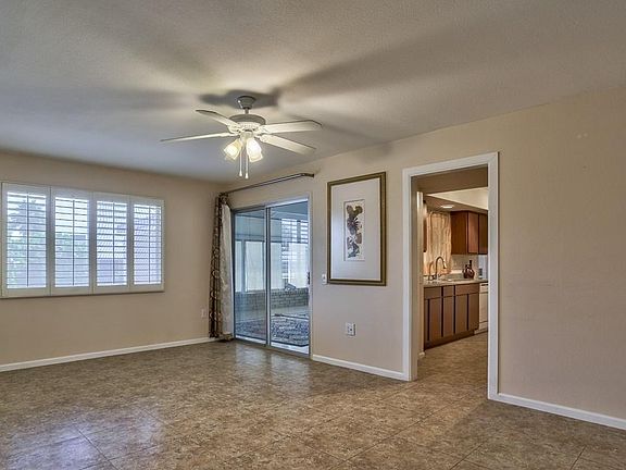 3rd image of 13207 W Ashwood Dr