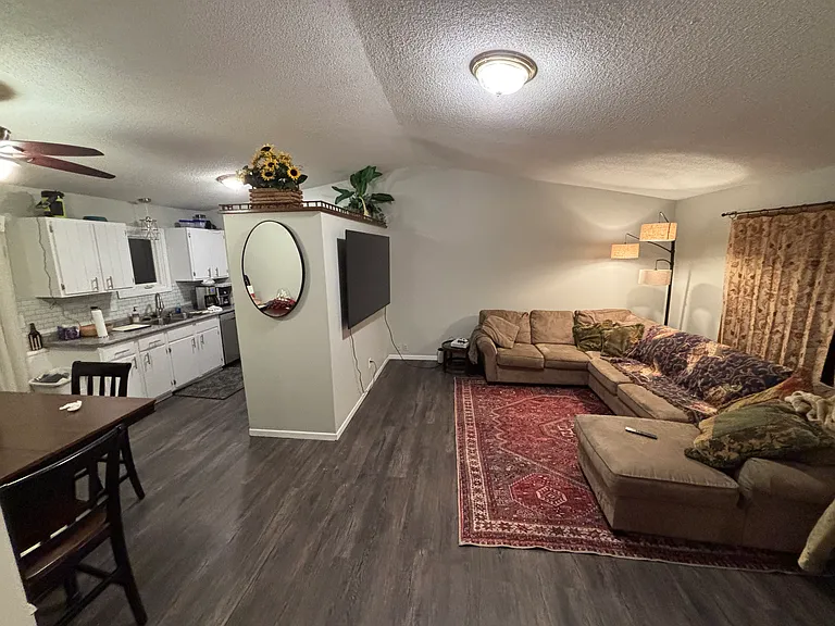 4437 Radnor Rd — Photo 5