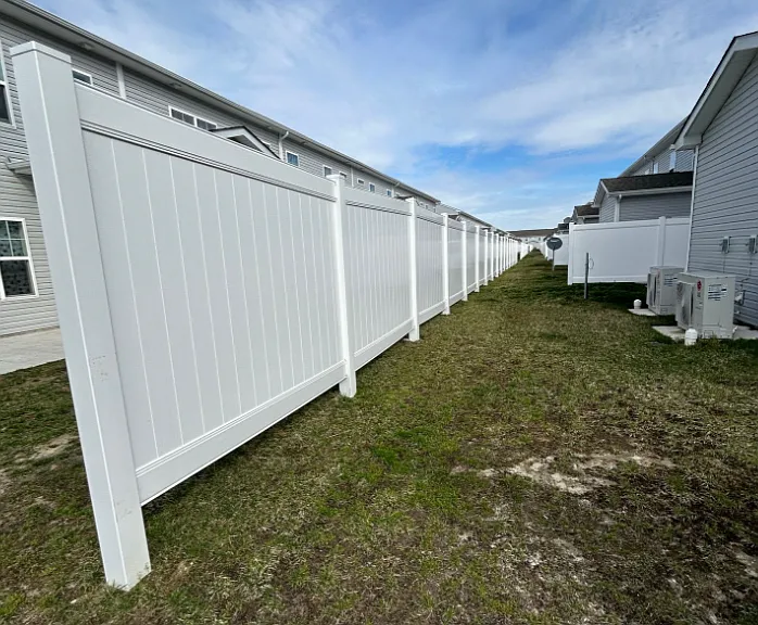 1166 Charlotte Ave — Photo 2
