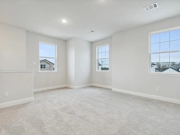 701 Santa Lucia Dr — Photo 7