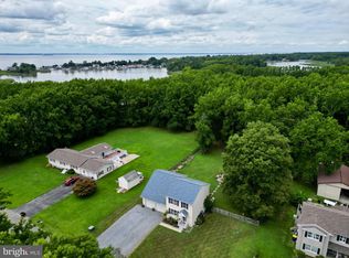 226 Maryland Rd, Stevensville, MD 21666