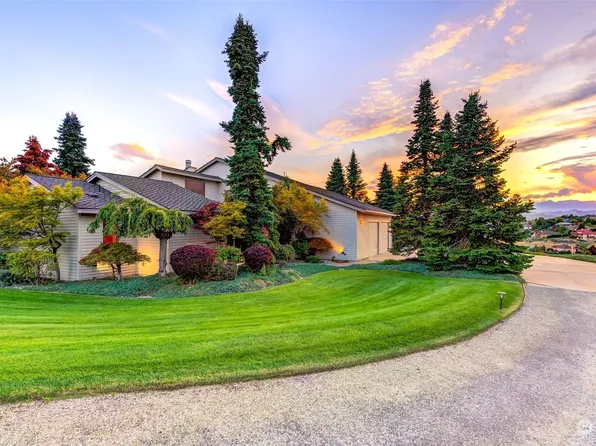 3908 Burch Mountain Road, Wenatchee, WA 98801