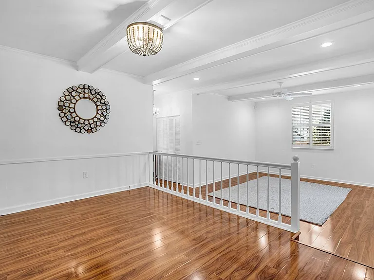 925 Cleveland St #19 — Photo 7