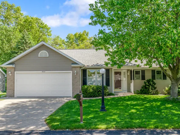 9545 Bonita Ct, Portage, MI 49002