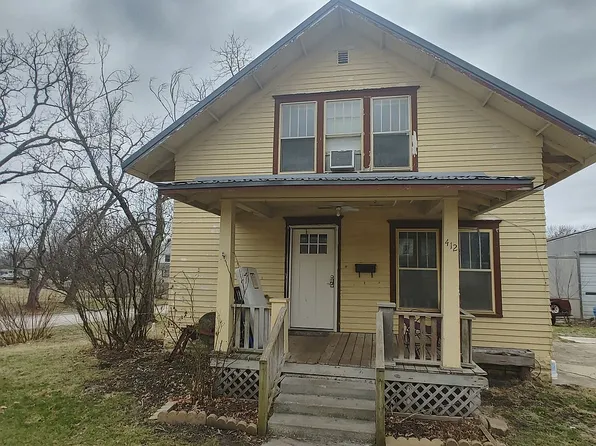 412 E Samuel St, Hamilton, MO 64644