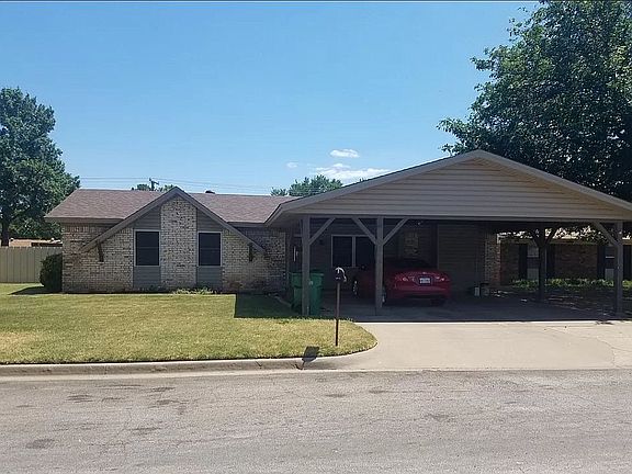 2nd image of 1015 Lanelle St