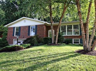 7404 Nottoway Cir, Louisville, KY 40214