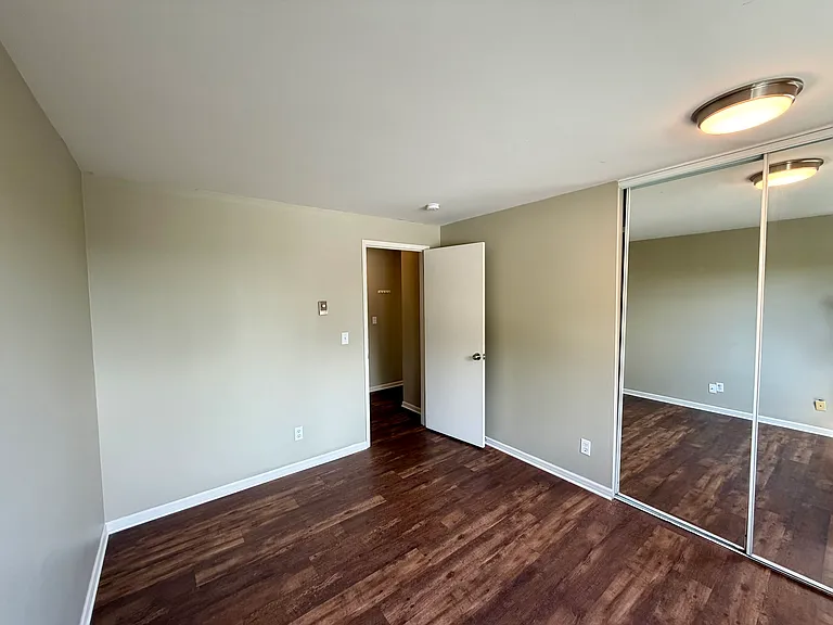 2663 Thorndyke Ave W #201 — Photo 15