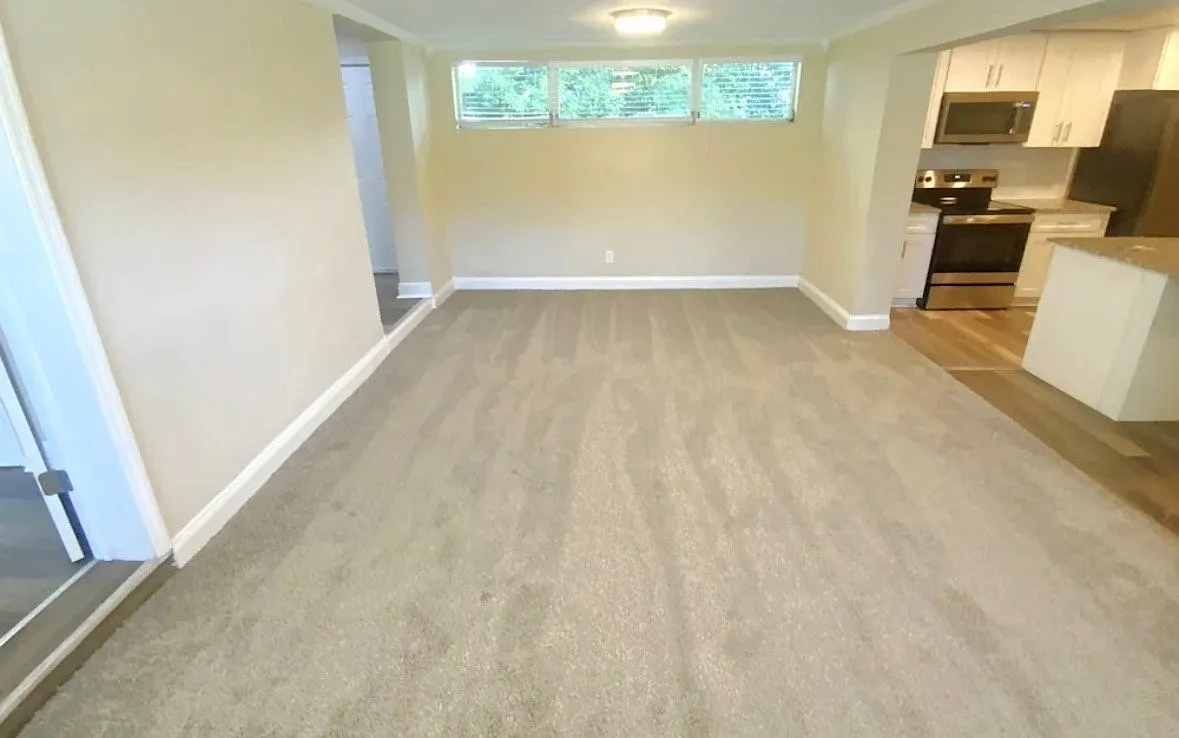 Spacious 4 Bed/2 Bath Single Family Home in Jacksonville, FL - $1655/mo — Photo 2
