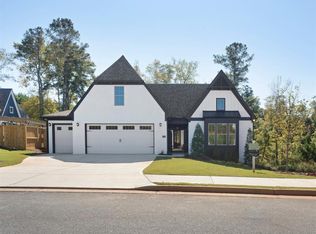 175 Arbor Garden Cir, Newnan, GA 30265