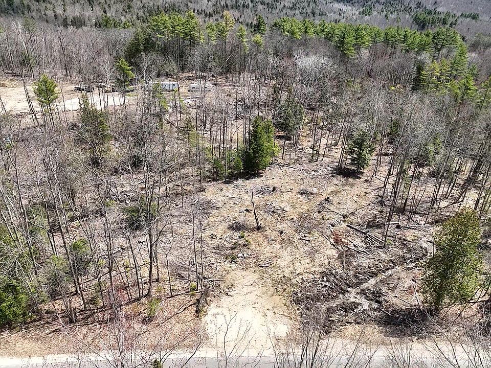 1st image of 303 Common Road